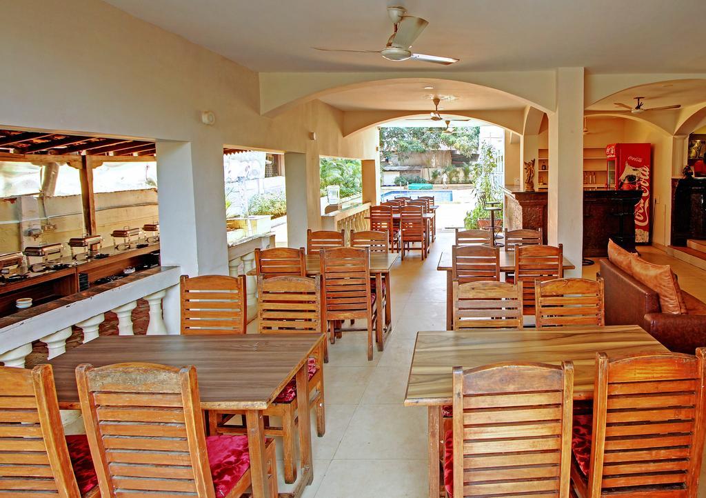 Rahi Coral Beach Resort Calangute Exterior photo